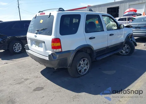 2004 Ford Escape Xlt from USA, damaged, VIN 1FMYU93194KB36990